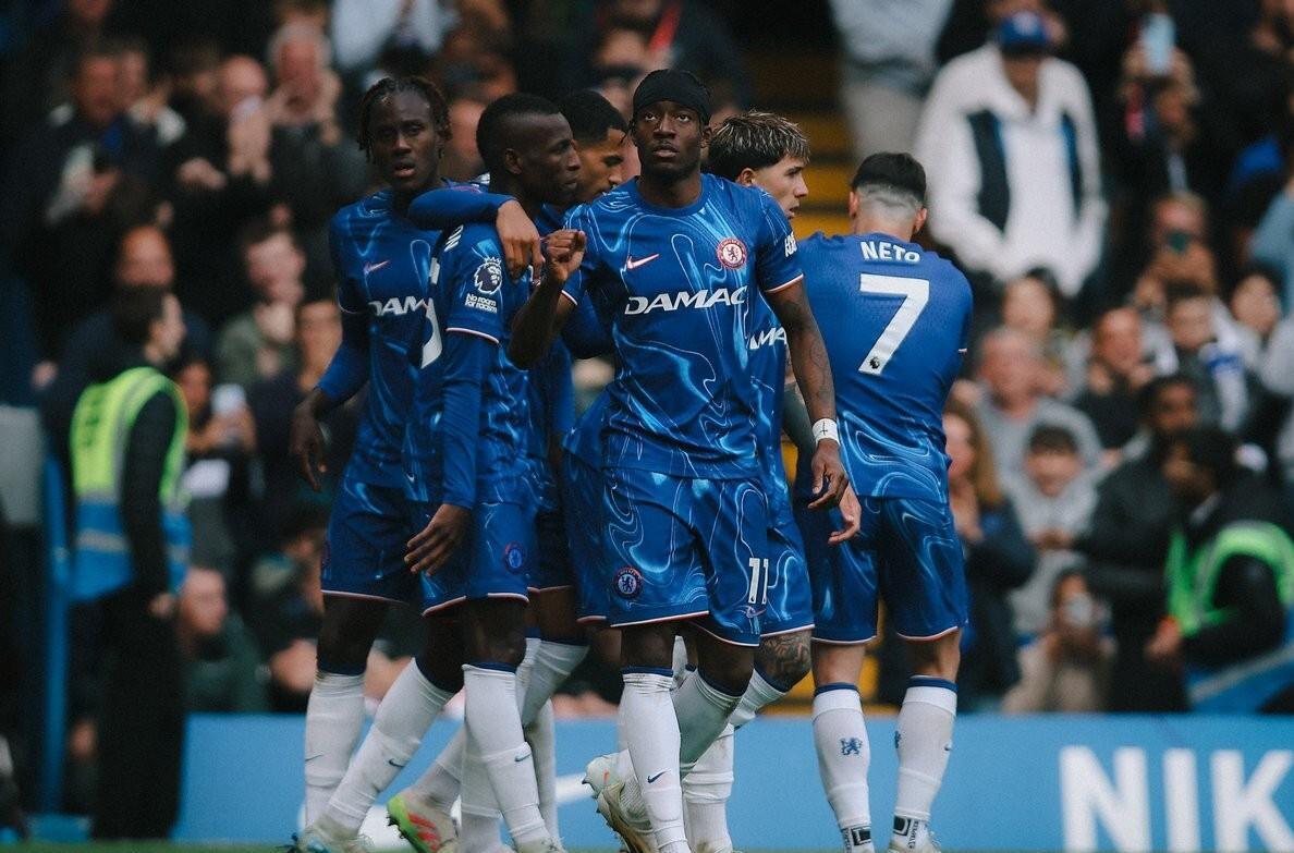 华体会登录-包含皇马险胜里昂，凯恩梅开二度德甲的词条