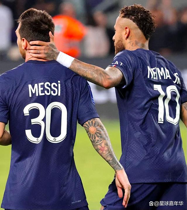 关于本菲卡绝杀莱比锡，内马尔梅开二度世界杯的信息