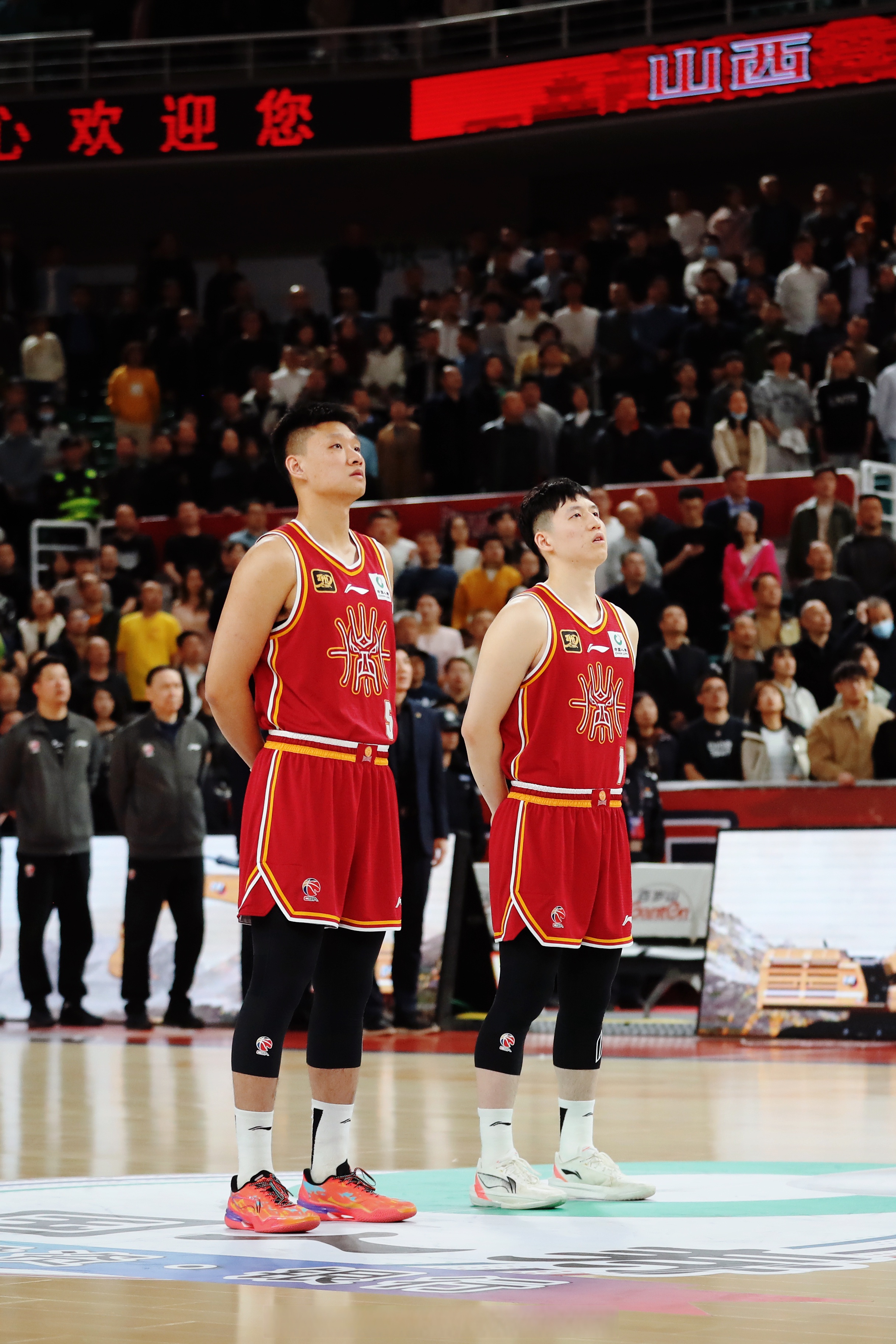 华体会hth-一场经典之战！CBA点燃球迷热情