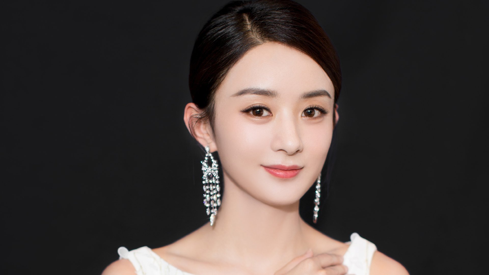 2026世界杯H组强强对话,匈牙利铁骑横扫韩国,卢卡库王者归来闪耀全场